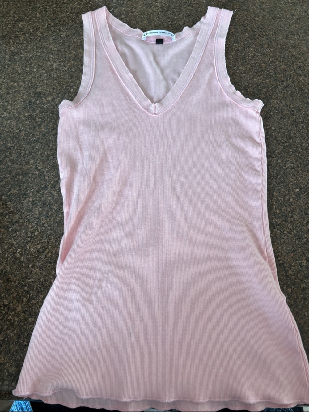 CROWN JEWEL LADIES V-Neck Pink Ribbed Tank Top-S